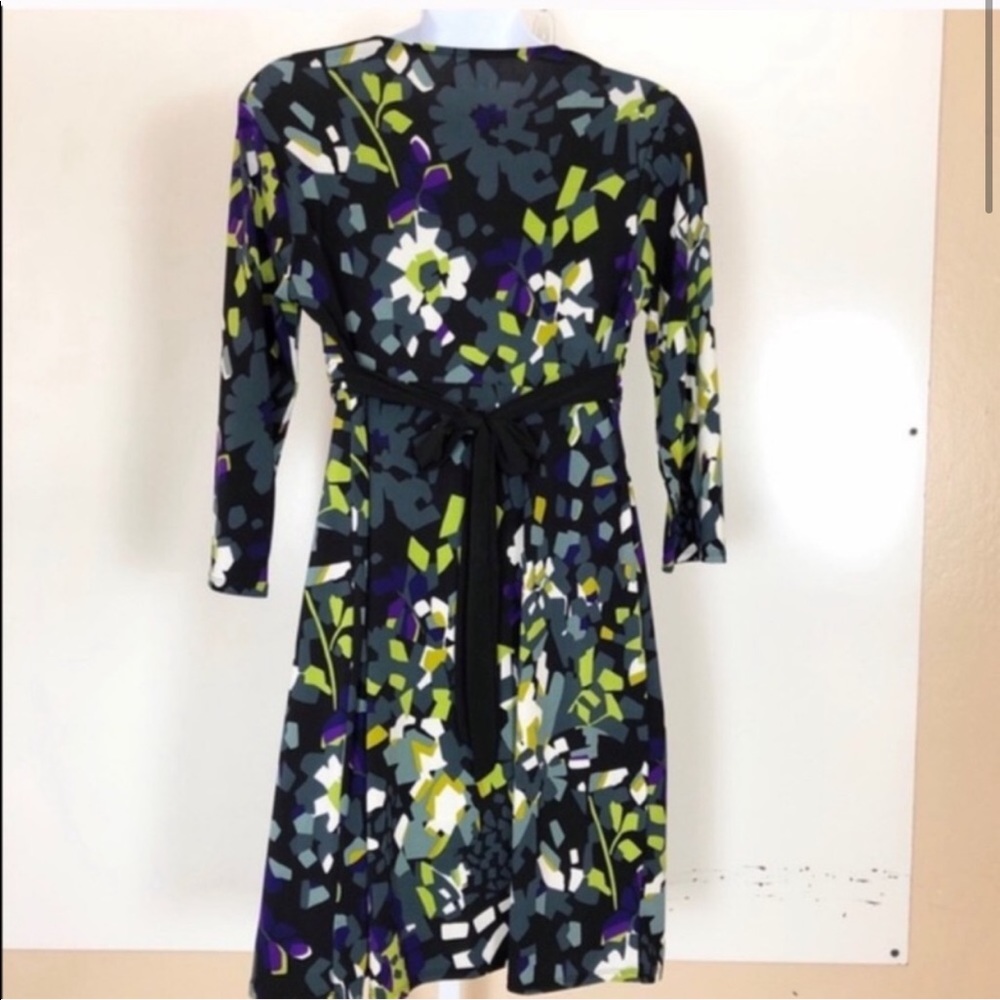 Liz Lange Maternity Tie Waist Surplice Dress | M - Picture 3 of 6